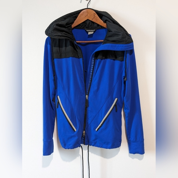 B.N.W. Blue & Black Zip-up Jacket - Picture 6 of 6